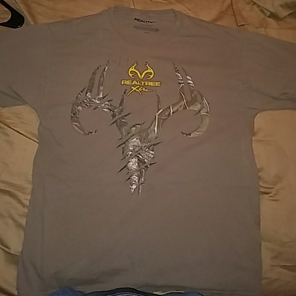 Realtree t shirt